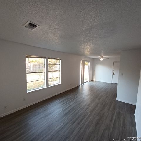 1549 Lorelei, New Braunfels, TX 78130