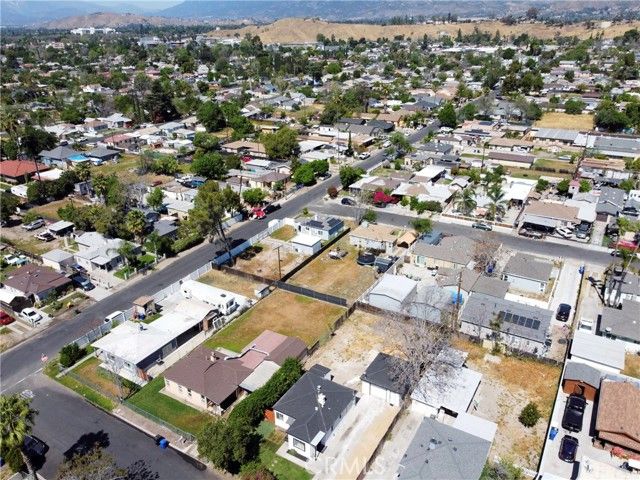 25160 Elmo, San Bernardino, CA 92404