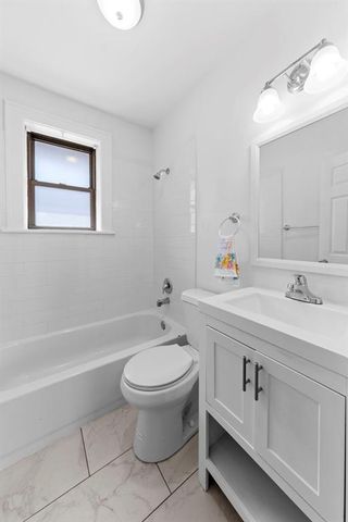 621 Allen Avenue, St Louis, MO 63125