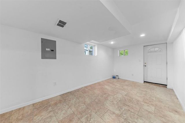 621 Allen Avenue, St Louis, MO 63125