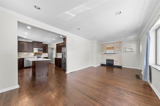 621 Allen Avenue, St Louis, MO 63125