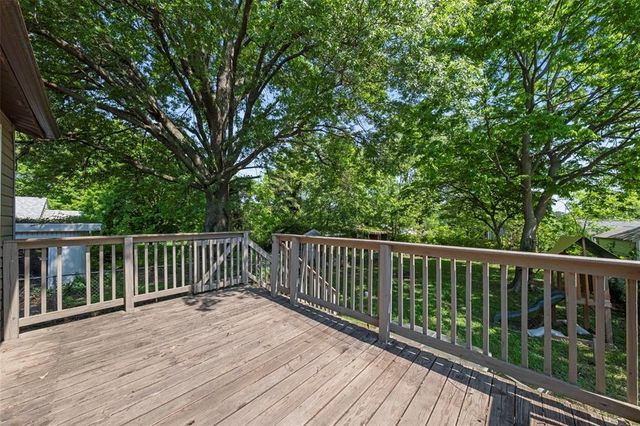 621 Allen Avenue, St Louis, MO 63125