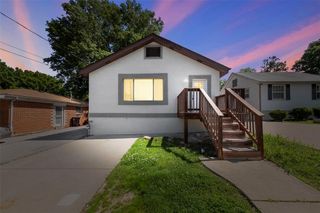 621 Allen Avenue, St Louis, MO 63125