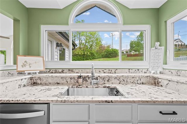 5313 Burgundy Drive, Imperial, MO 63052