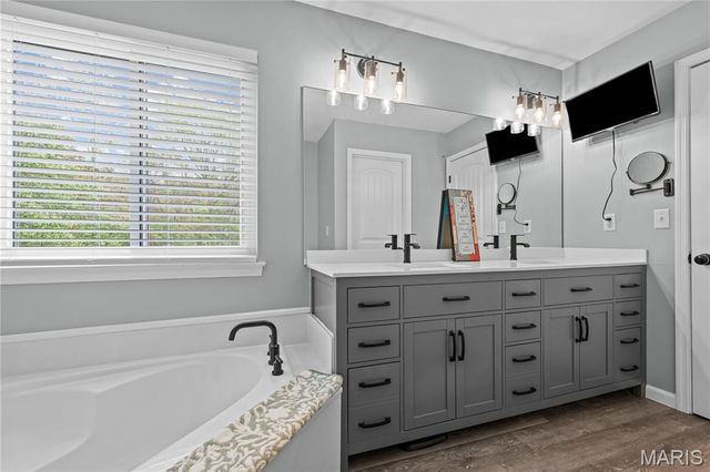 5313 Burgundy Drive, Imperial, MO 63052
