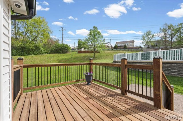 5313 Burgundy Drive, Imperial, MO 63052