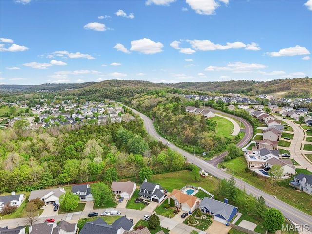 5313 Burgundy Drive, Imperial, MO 63052