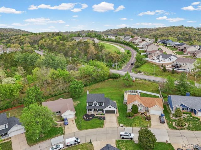 5313 Burgundy Drive, Imperial, MO 63052