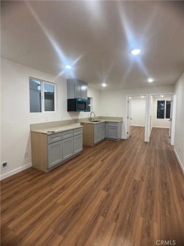 5567 Olive, Long Beach, CA 90805
