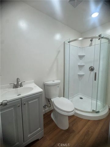 5567 Olive, Long Beach, CA 90805