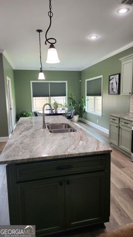 556 Constitution Drive, Forsyth, GA 31029