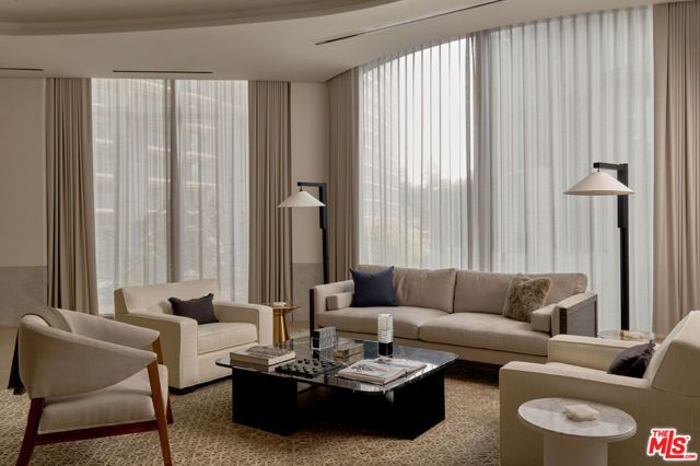211 W Elm Court 14C, Los Angeles, CA 90067