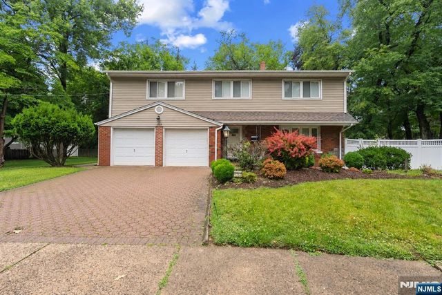 1759 Lilbet Road, Teaneck, NJ 07666
