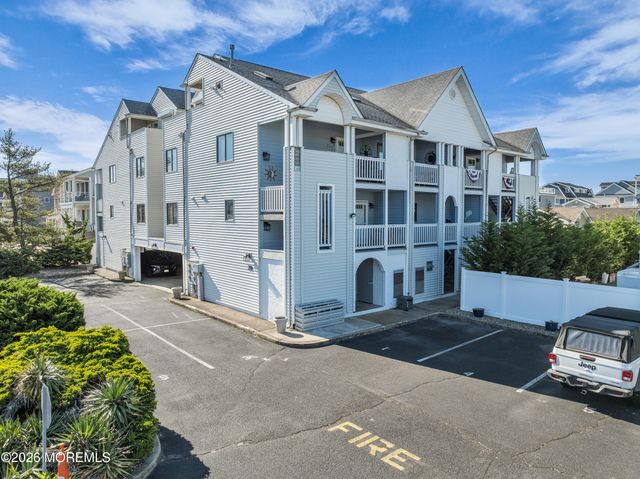 29 21st Avenue 1, Seaside Park, NJ 08752