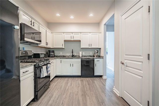 5223 Chandler Way, South Whitehall Twp, PA 18069
