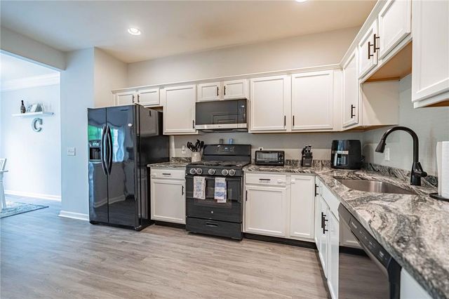 5223 Chandler Way, South Whitehall Twp, PA 18069