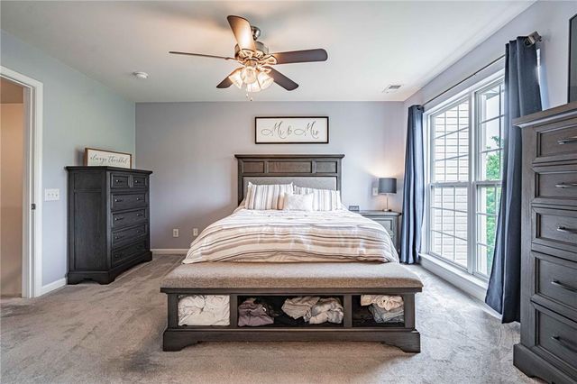 5223 Chandler Way, South Whitehall Twp, PA 18069