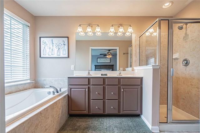 5223 Chandler Way, South Whitehall Twp, PA 18069