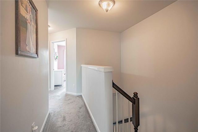 5223 Chandler Way, South Whitehall Twp, PA 18069