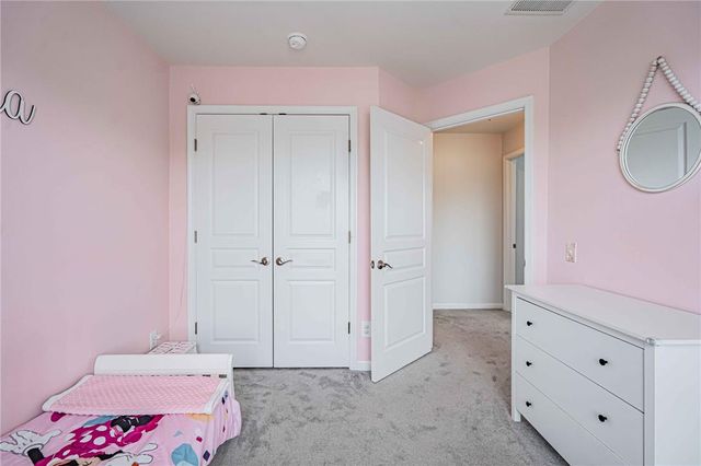 5223 Chandler Way, South Whitehall Twp, PA 18069