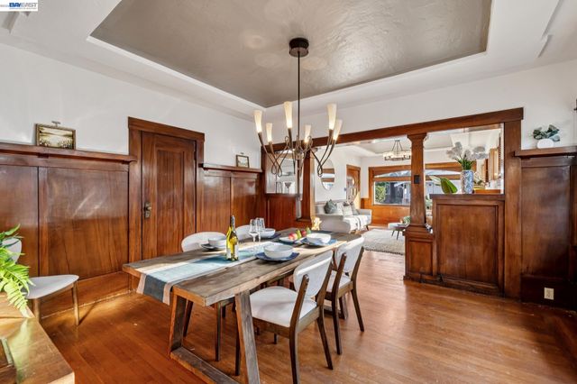 2515 Noble Ave, Alameda, CA 94501