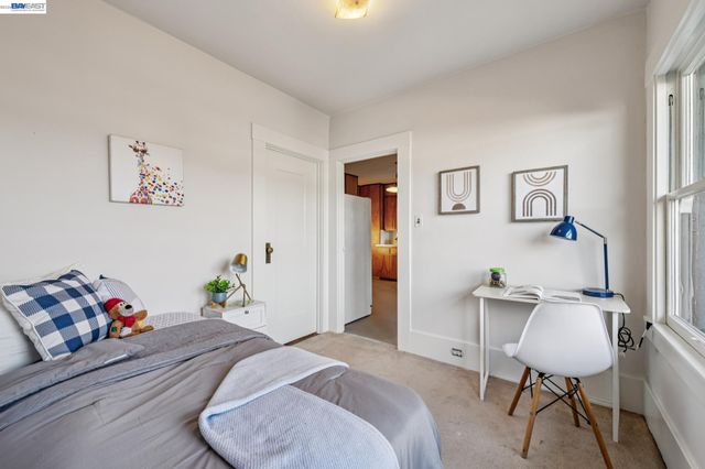 2515 Noble Ave, Alameda, CA 94501