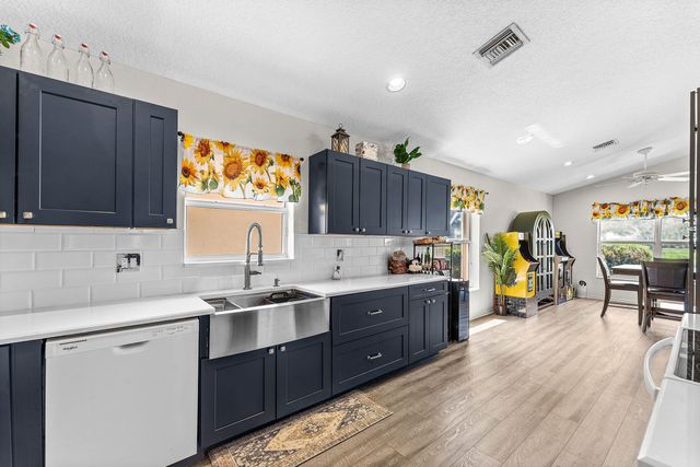 10615 Grande Palladium Way, Boynton Beach, FL 33436