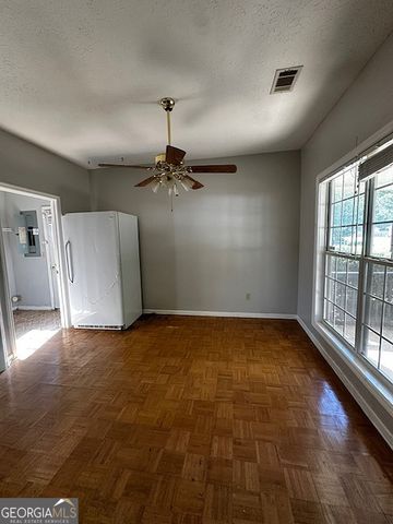 438 Brookstone Drive, Lagrange, GA 30241