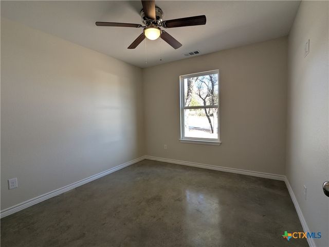 1023 Fieldstone Drive, Lampasas, TX 76550