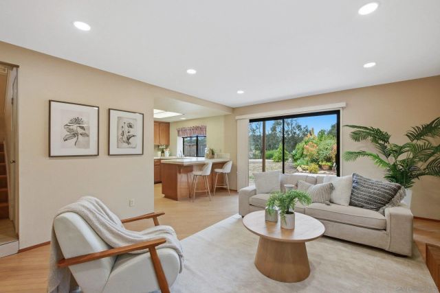 10630 Oakbend Dr, San Diego, CA 92131