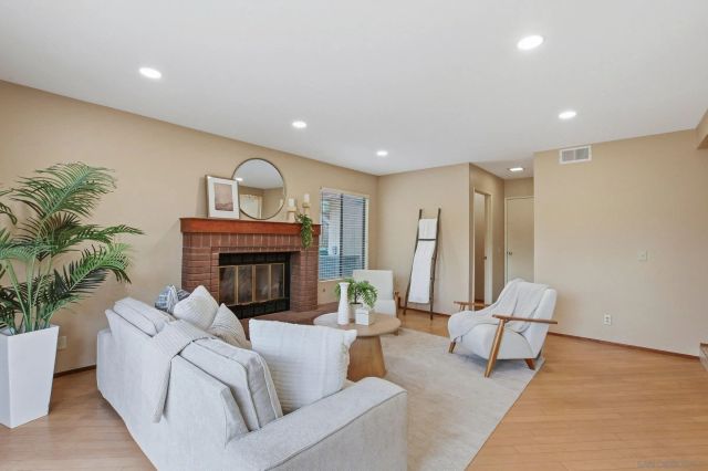 10630 Oakbend Dr, San Diego, CA 92131