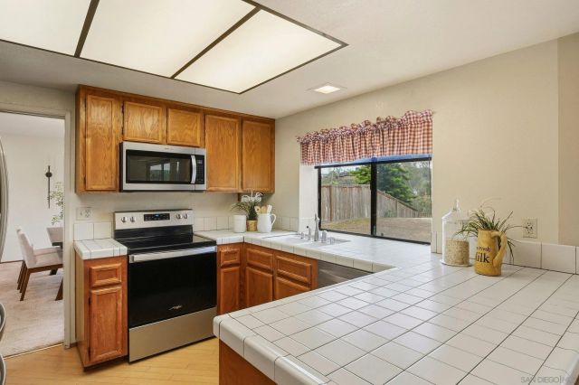 10630 Oakbend Dr, San Diego, CA 92131