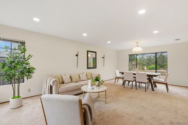 10630 Oakbend Dr, San Diego, CA 92131