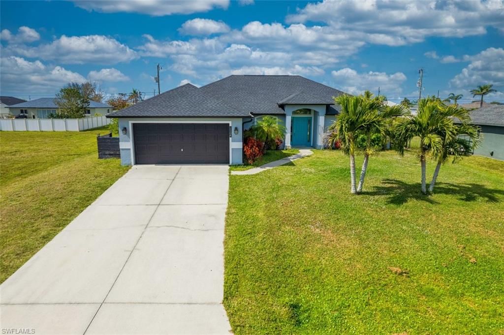 Image 1 of property listing at 1154 NW 6th PL, Cape Coral, FL 33993