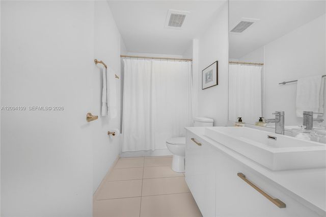 151 SE 1st Street 2503, Miami, FL 33131