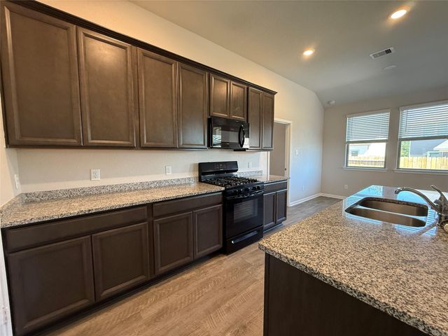 2220 Cedar Valley Drive Drive, Conroe, TX 77306