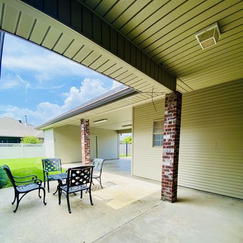 211 Jaden Lane, Houma, LA 70360