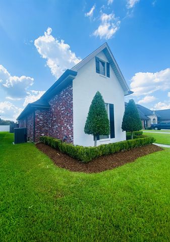 211 Jaden Lane, Houma, LA 70360
