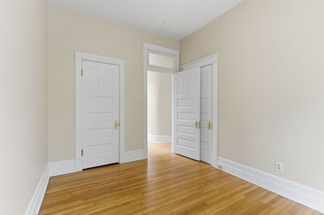 315 S Maple Avenue, Oak Park, IL 60302