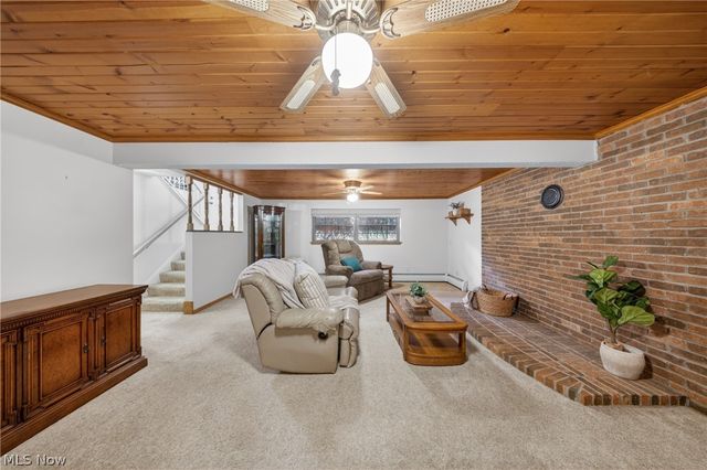 466 Colgate Avenue, Elyria, OH 44035