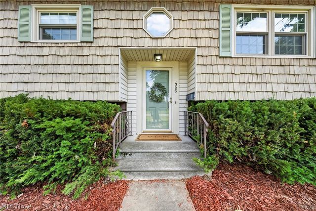 466 Colgate Avenue, Elyria, OH 44035