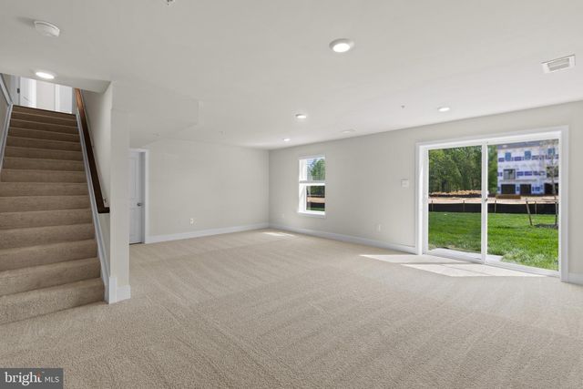5121 GLISTENING POND WAY, Upper Marlboro, MD 20772