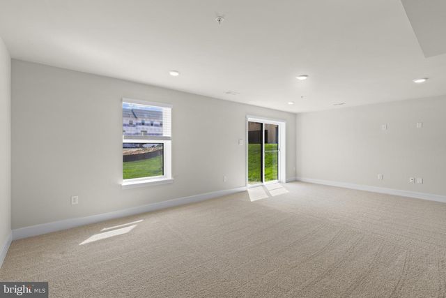 5121 GLISTENING POND WAY, Upper Marlboro, MD 20772