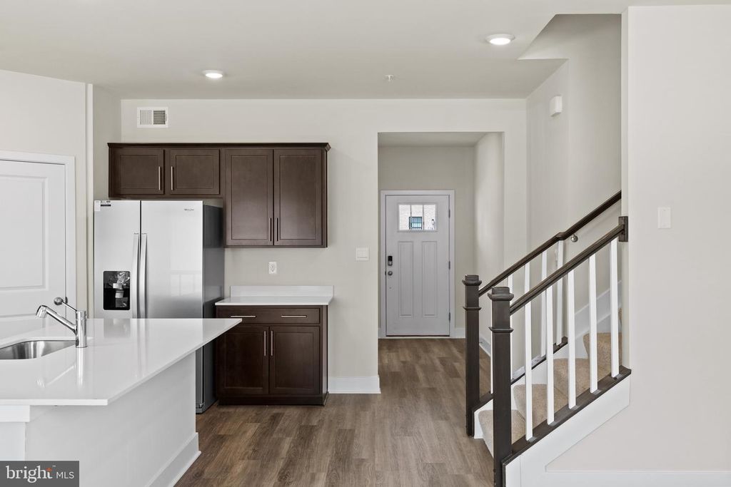 Image 17 of property listing at 5121 GLISTENING POND WAY, Upper Marlboro, MD 20772