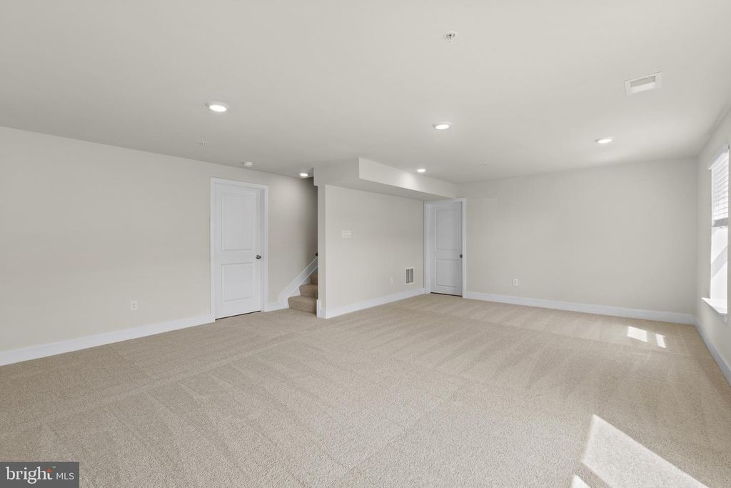 Image 22 of property listing at 5121 GLISTENING POND WAY, Upper Marlboro, MD 20772
