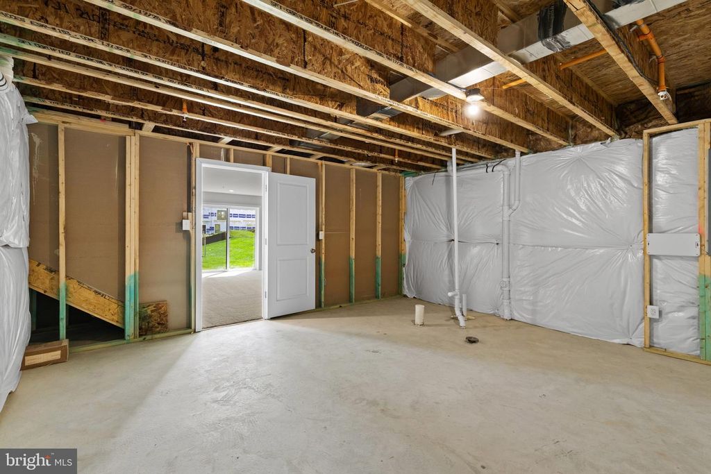 Image 55 of property listing at 5121 GLISTENING POND WAY, Upper Marlboro, MD 20772