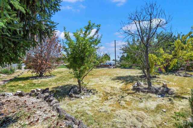 1107 Lake Lowell Ave., Nampa, ID 83686