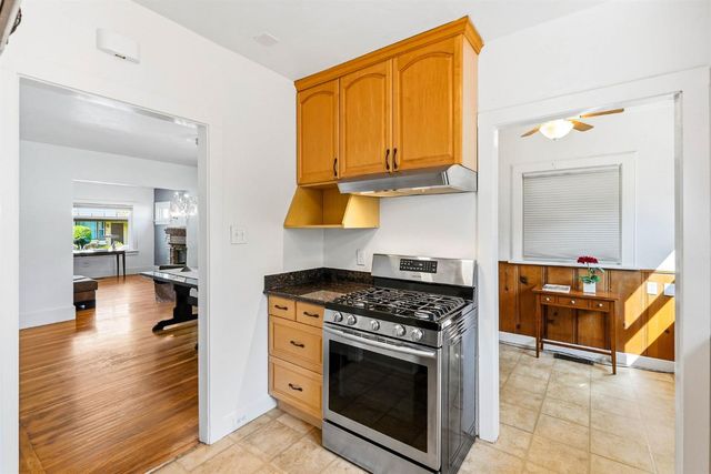 3170 Carly Way, Sacramento, CA 95816