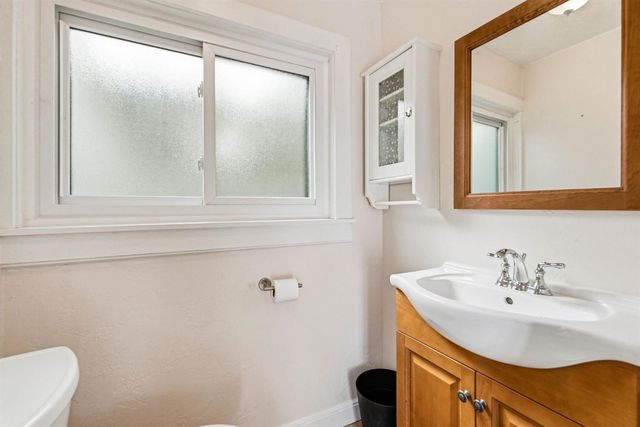 3170 Carly Way, Sacramento, CA 95816