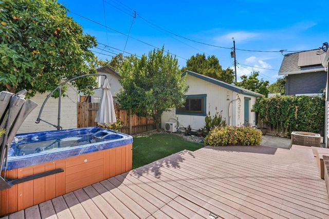 3170 Carly Way, Sacramento, CA 95816